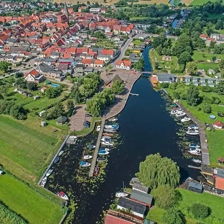 Ferienwohnung Neukalen Διαμέρισμα *