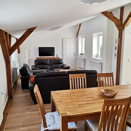 Ferienwohnung Neukalen *