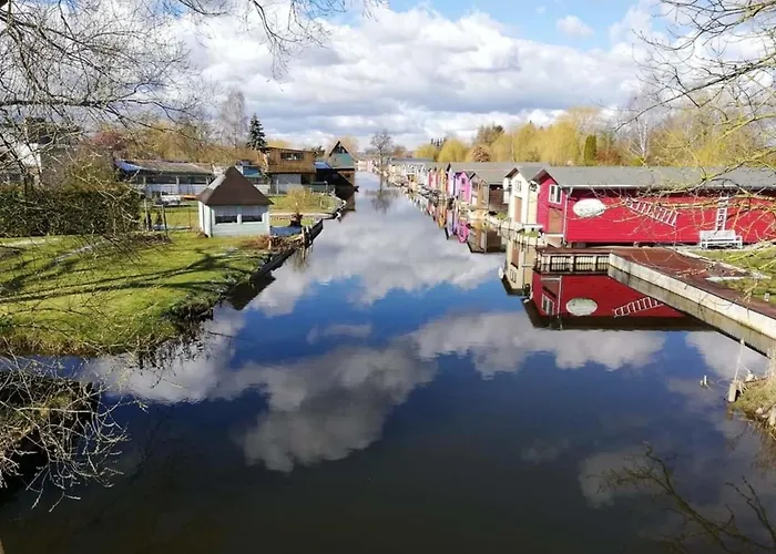 Ferienwohnung Neukalen Lägenhet *
